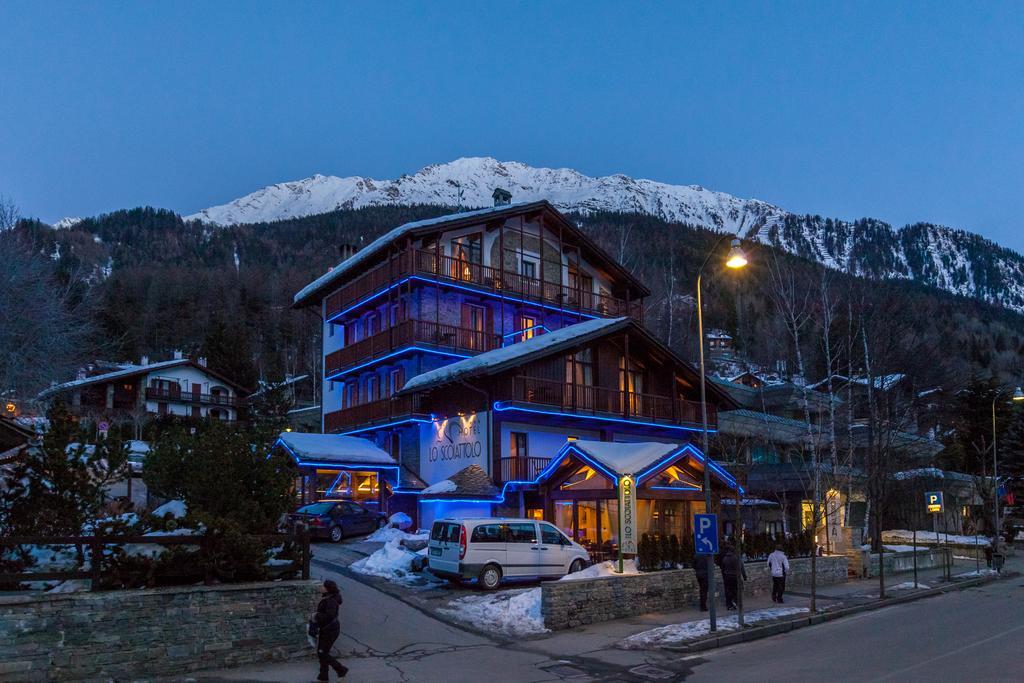Hotel Lo Scoiattolo Courmayeur Dış mekan fotoğraf