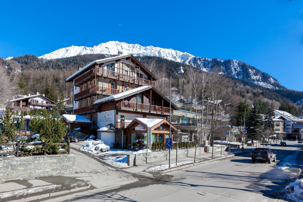 Hotel Lo Scoiattolo Courmayeur Dış mekan fotoğraf