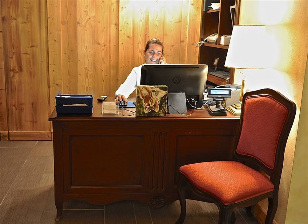 Hotel Lo Scoiattolo Courmayeur Dış mekan fotoğraf